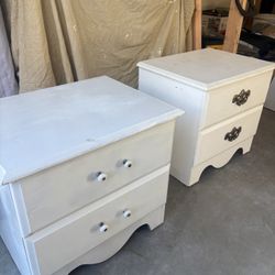Pair of Vintage-Style Nightstands / Side Tables – Primed White – $60