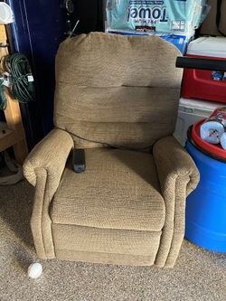 Remote control recliner