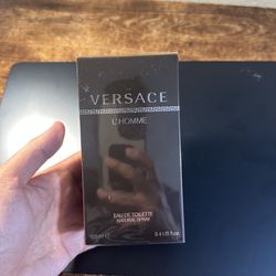 Versace L’Homme Eau de Toilette 100ml / 3.4 oz - Brand New, Sealed in Original Box - Luxury Classic for Men!