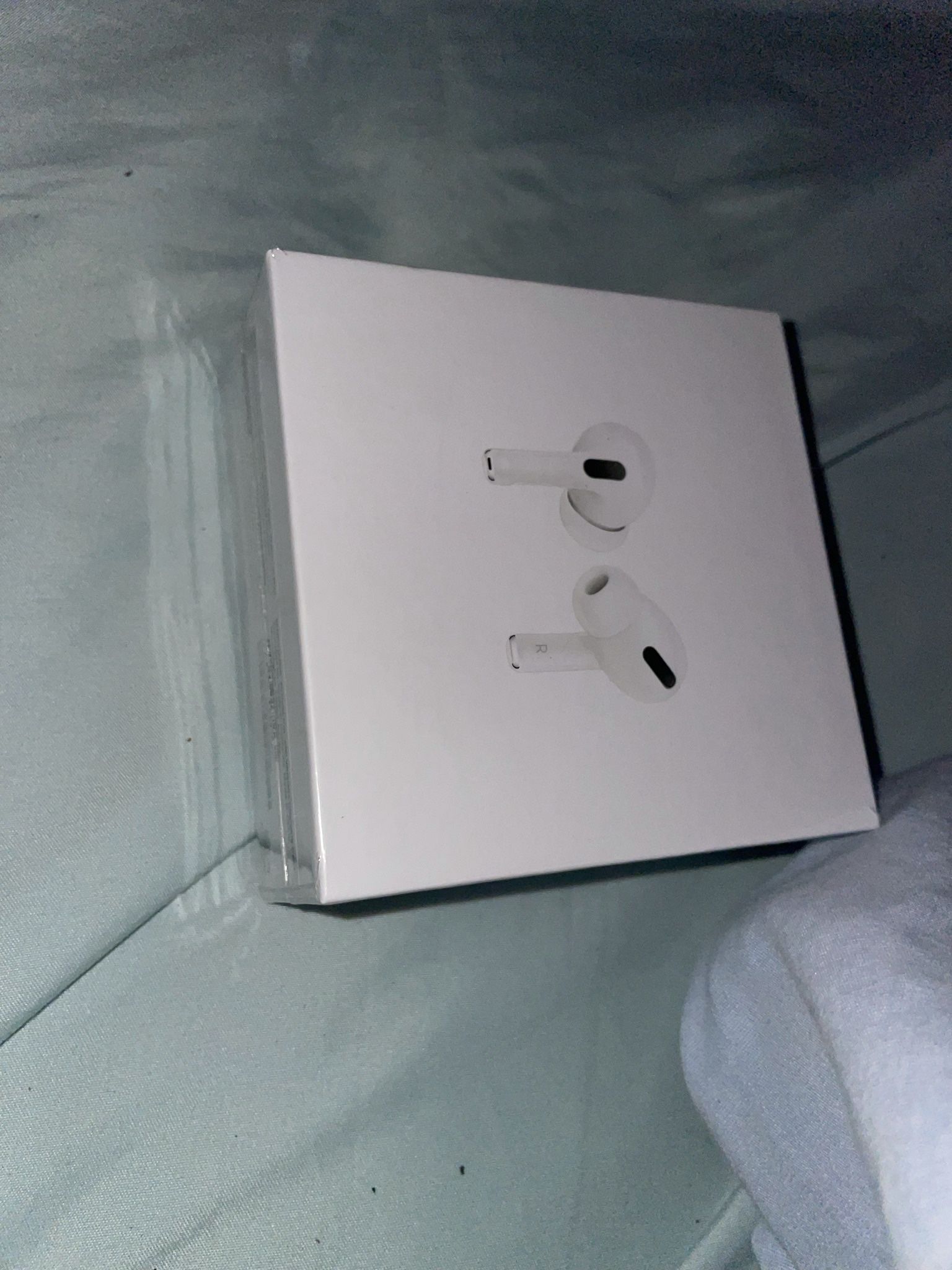 Apple Airpod Pro (BRAND NEW) wrapped And Sealed