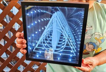 LEDInfinity Mirror Triangle Art