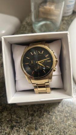 Men's gold watch