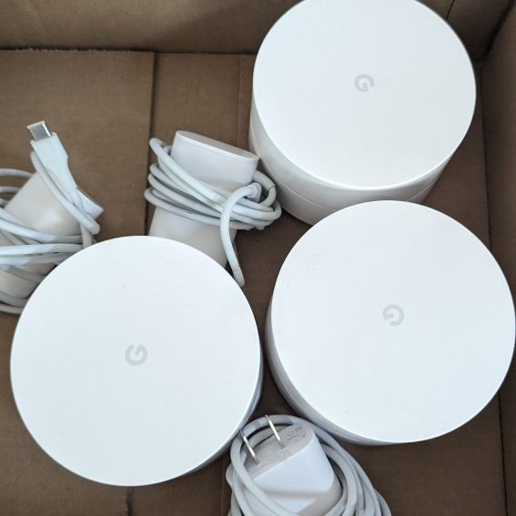 3 Google Wifi Mesh Points