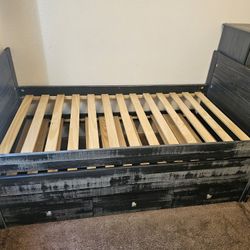 Twin Size Trundle Bed 