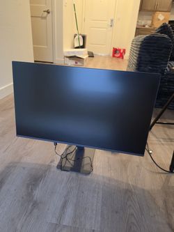 27" Ultra Gear LG Gaming Monitor