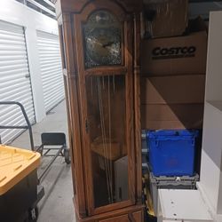 Grandfather Clock Howard Miller