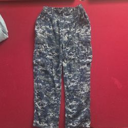 Blue Digital Navy Camo Cargo Pants (Medium)