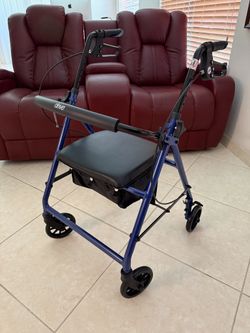 Drive Medical Rollator Walker with Seat, Brakes & 6" Wheels – Blue