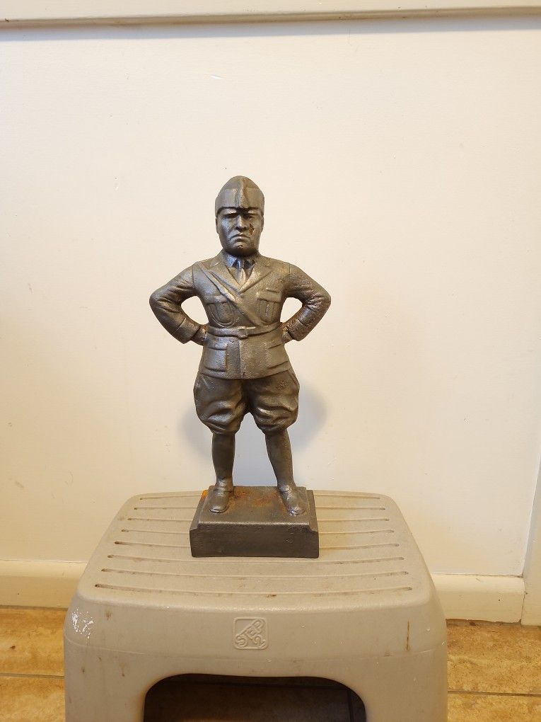 BENITO MUSSOLINI CAST IRON STATUE ONE OF A KIND