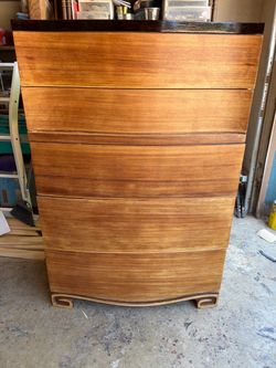 Dresser