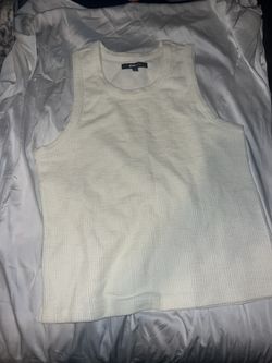 Fashion Nova Sleeveless T-Shirt