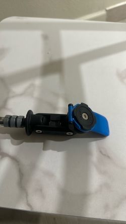 Quadlock ( Motorcycle stem lock )