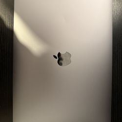 MacBook Air 13 