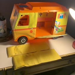 1970s Barbie Country Camper