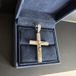 Sterling Silver 925 Cross W/cz