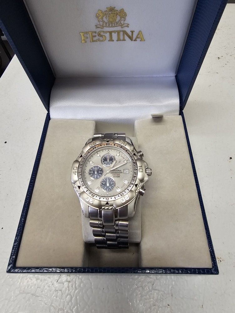 Festina Quartz Watch. (Need Battery)