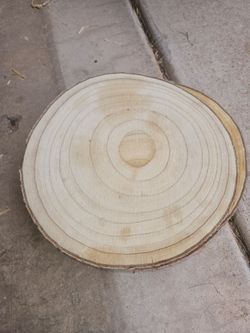 4 Wooden Centerpiece decor