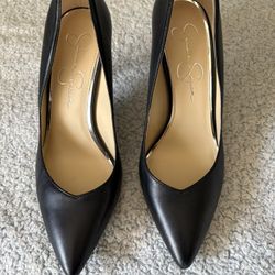 Jessica Simpson Leather Pumps Size 9