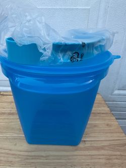 Tupperware cubeta nueva