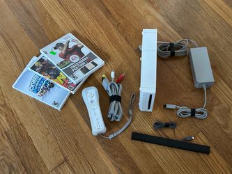 Nintendo Wii Console Bundle with Games gamecube compatible