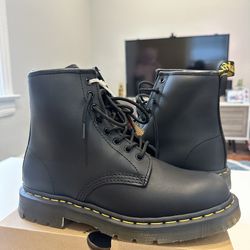 Doc Martens Dr. Martens 1460 Slip Resistant Leather Boot