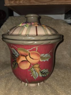 Tracy Porter cookie jar