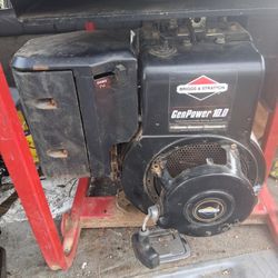 Briggs Stratton 10. 5000w  