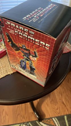Transformers Optimus Prime Micro Statue