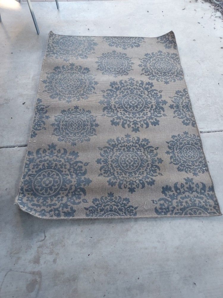 Used Outdoor Carpet