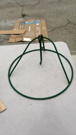 Tree stand or plant hanger