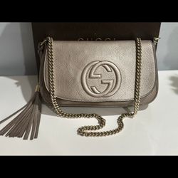 Authentic Gucci Soho Chain Purse 