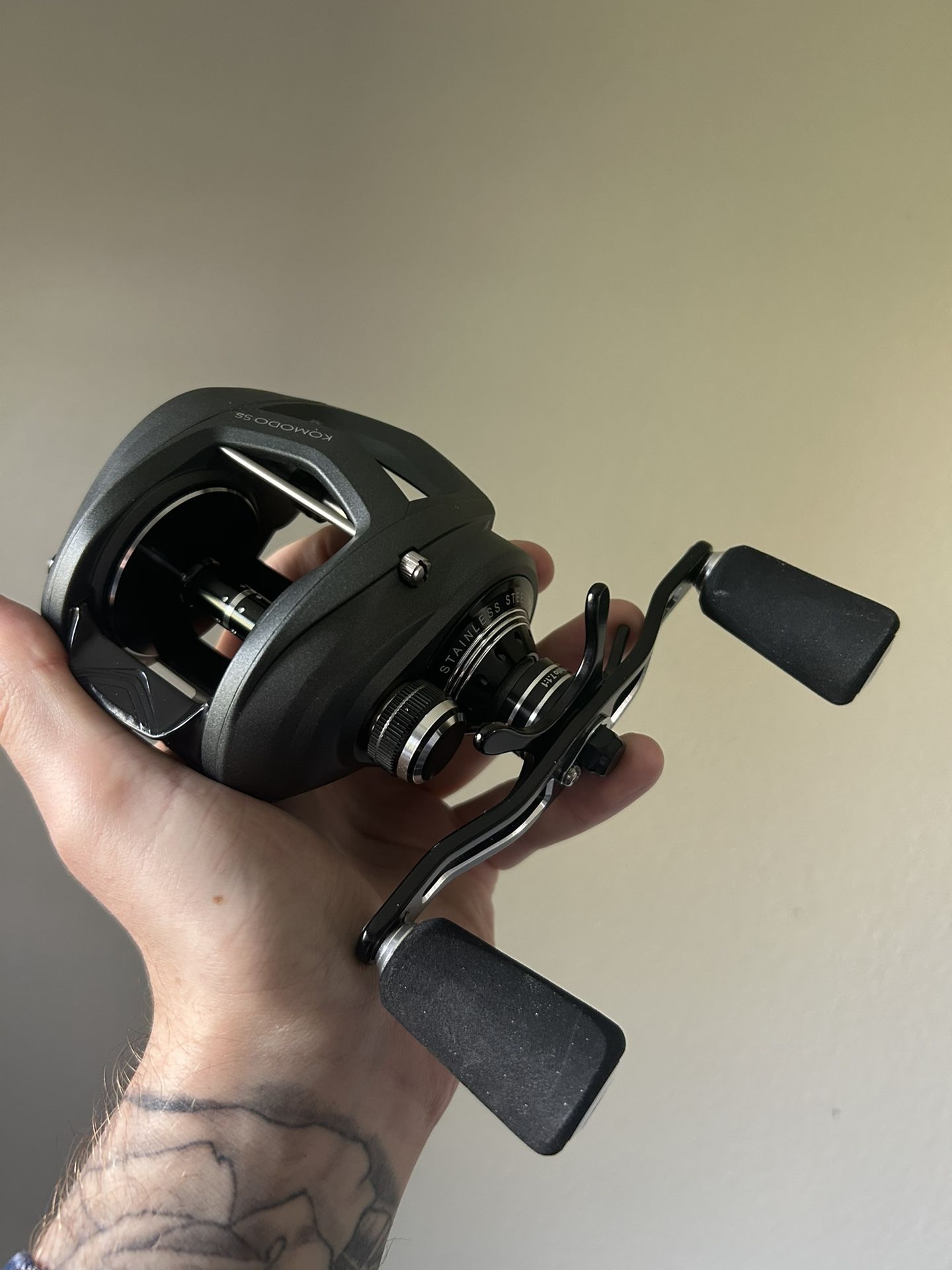 Okuma Komodo 471 Right Hand Retrieve 