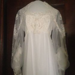 Vintage Wedding Dress