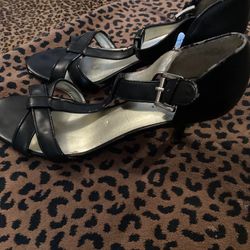 Tommy Hilfiger 2” Heel Sandals 