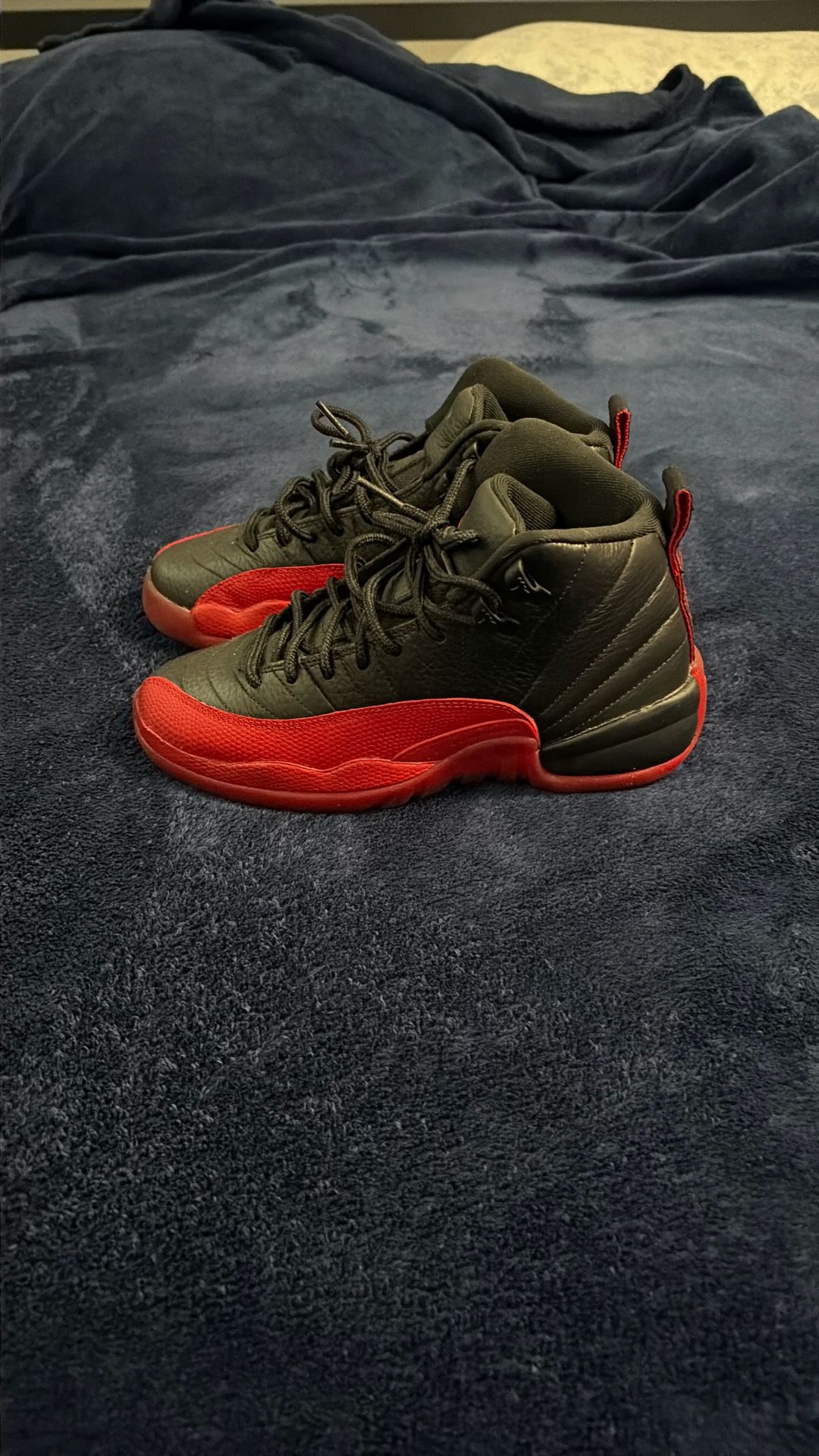 Jordan 12 Gs Flu Game Size 4.5