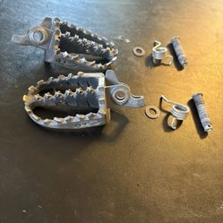 2002-2007 Honda Cr125r Cr250r Aftermarket Footpegs Foot Pegs Stands