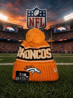 New Era NFL Football Winter Pom Pom Knitted  Dolphin, Tampa Buccaneers  Beanies