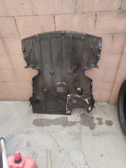 2006 Bottom Engine Cover