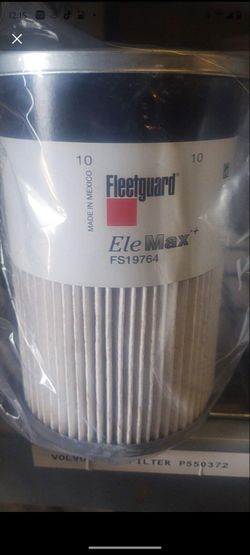 Fuel filters for haul trucks