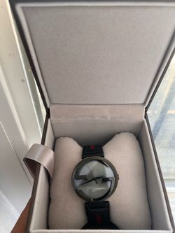 Gucci Interlocking G Watch with Box