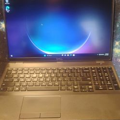 Dell Precision 3541 Workstation Laptop