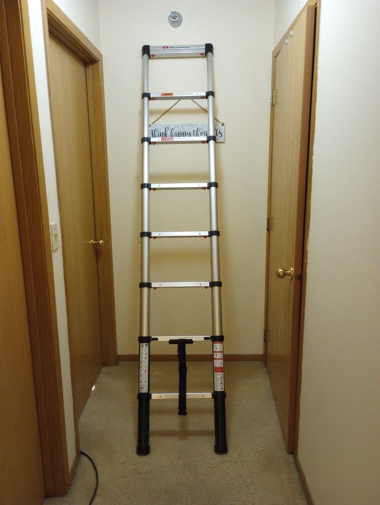 Ladder 8.5 Ft Extendable 
