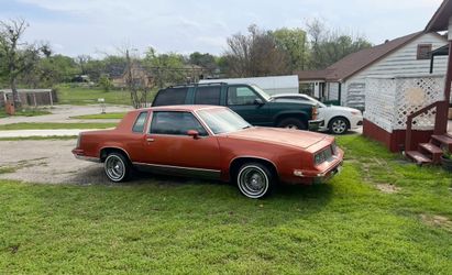 85 Oldsmobile runs open to trades