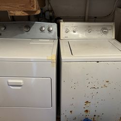 Washer And dryer 