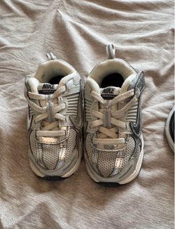 Baby shoes