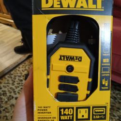 Dewalt 140 Watt Power Invertor 