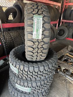 35x12.50R17