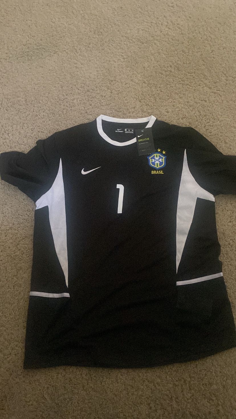 Brazil Goalkeeper Jersey (Julio Cesar)