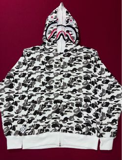 Bape White/Monochrome Camo Shark Full-Zip Hoodie (Medium)