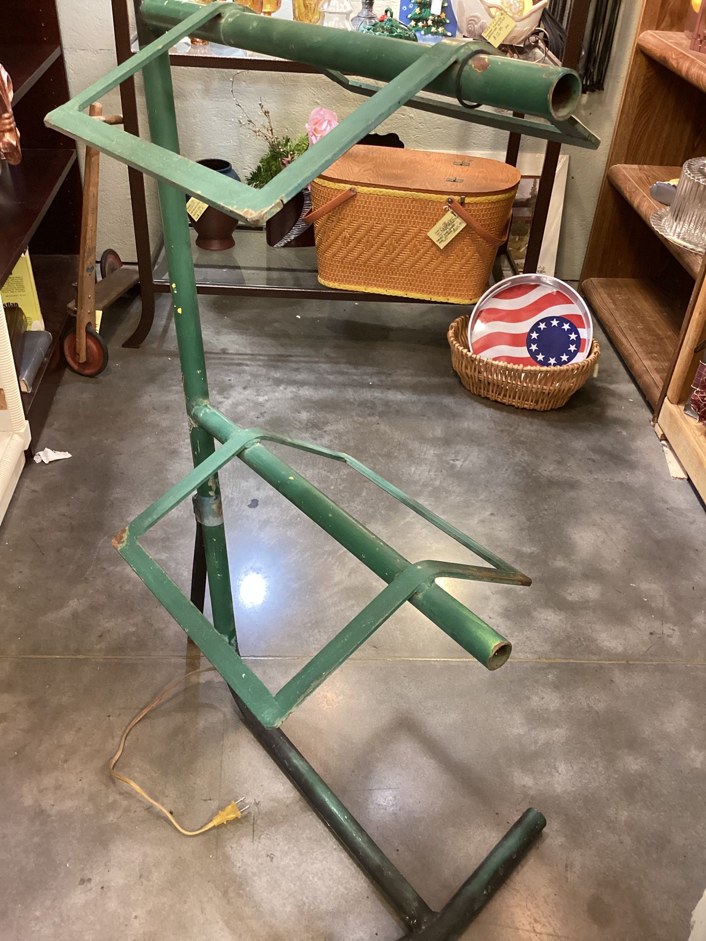 It’s A Lamp! It’s A Saddle Holder! Metal Floor Lamp Holds Two Saddles
